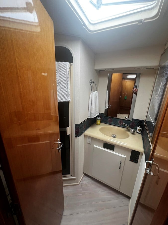 1998-viking-boats-58-832c36