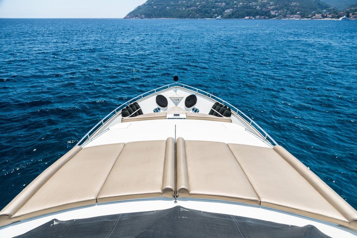 1999-azimut-yachts-98-6-4aeb03