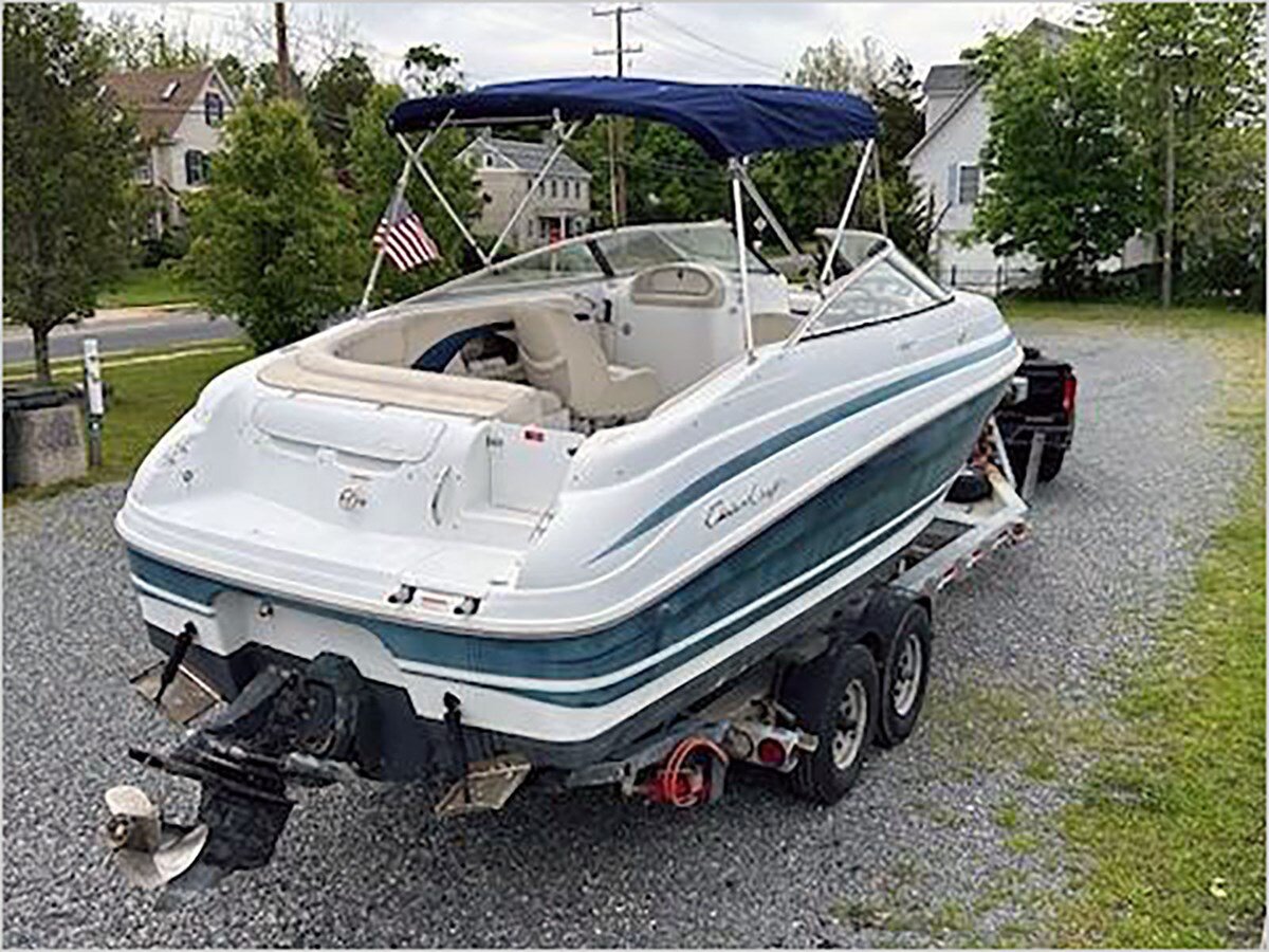 1999-bayliner-24-e08937