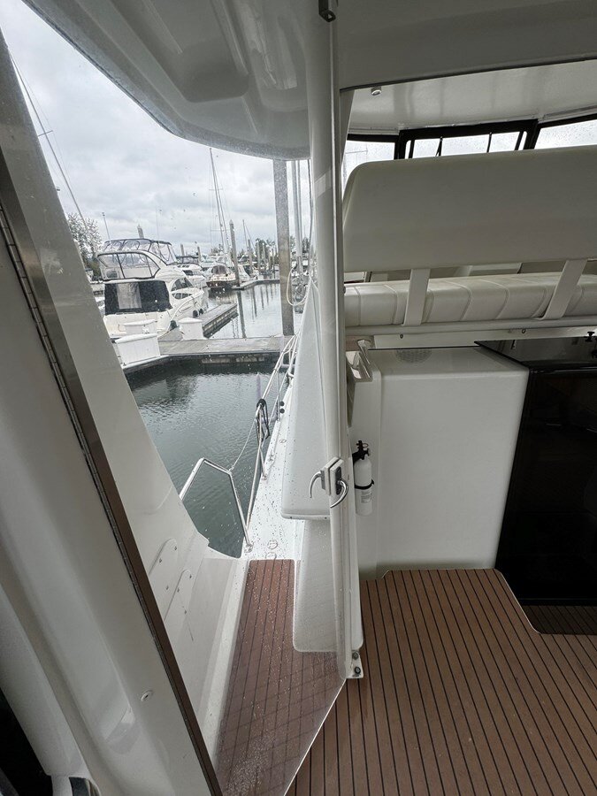 1999-carver-yachts-35-5f036c