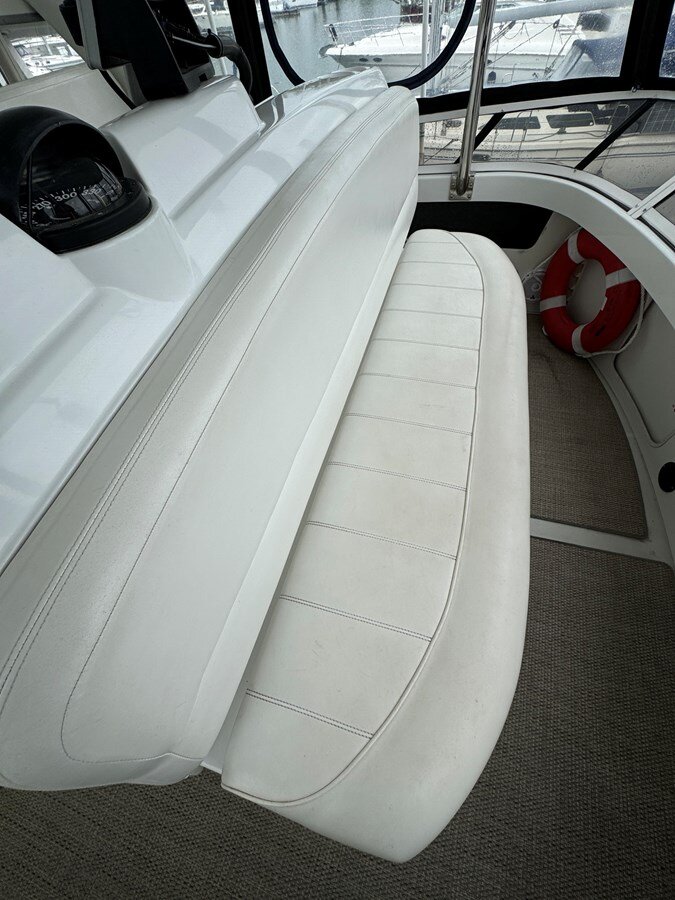 1999-carver-yachts-35-5f036c