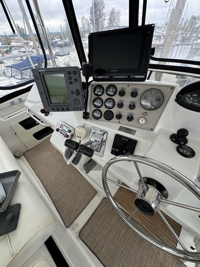 1999-carver-yachts-35-5f036c