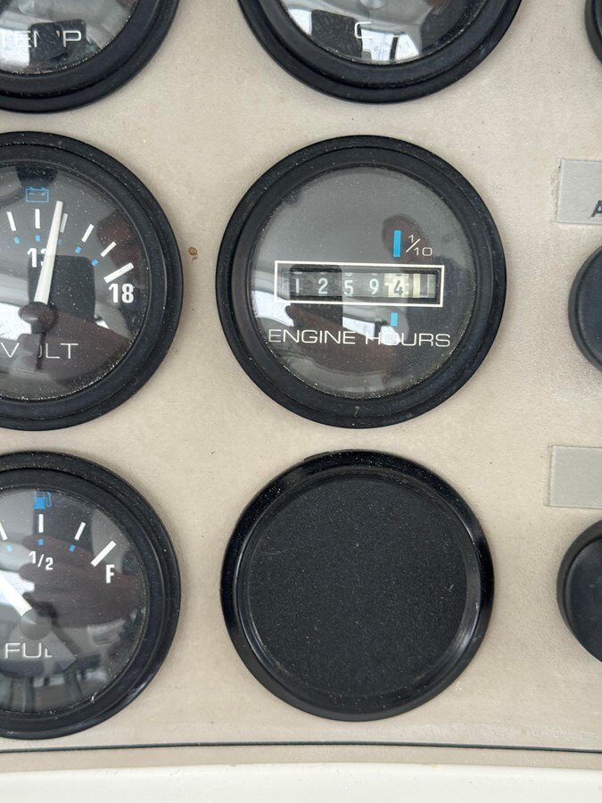 1999-carver-yachts-35-5f036c