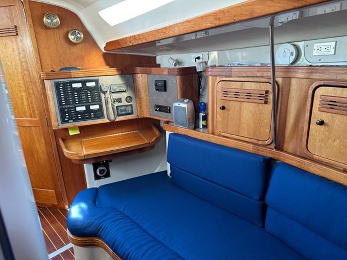 1999-cc-yachts-36-4-e745ad