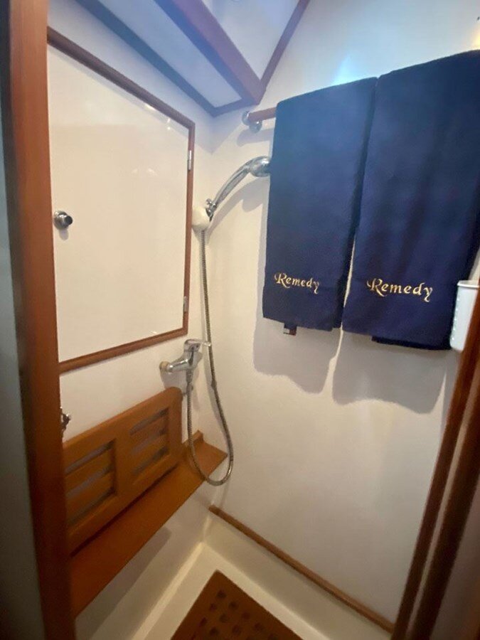 1999-queen-long-marine-54-1-5a9f04