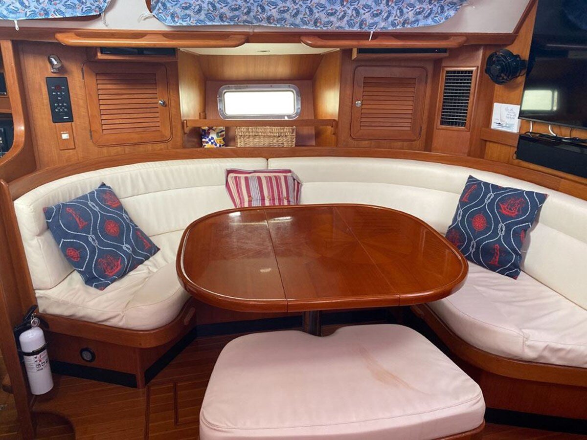 1999-queen-long-marine-54-1-5a9f04