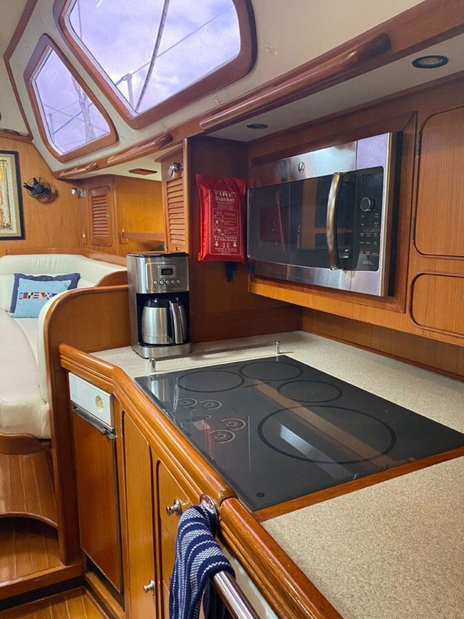 1999-queen-long-marine-54-1-5a9f04