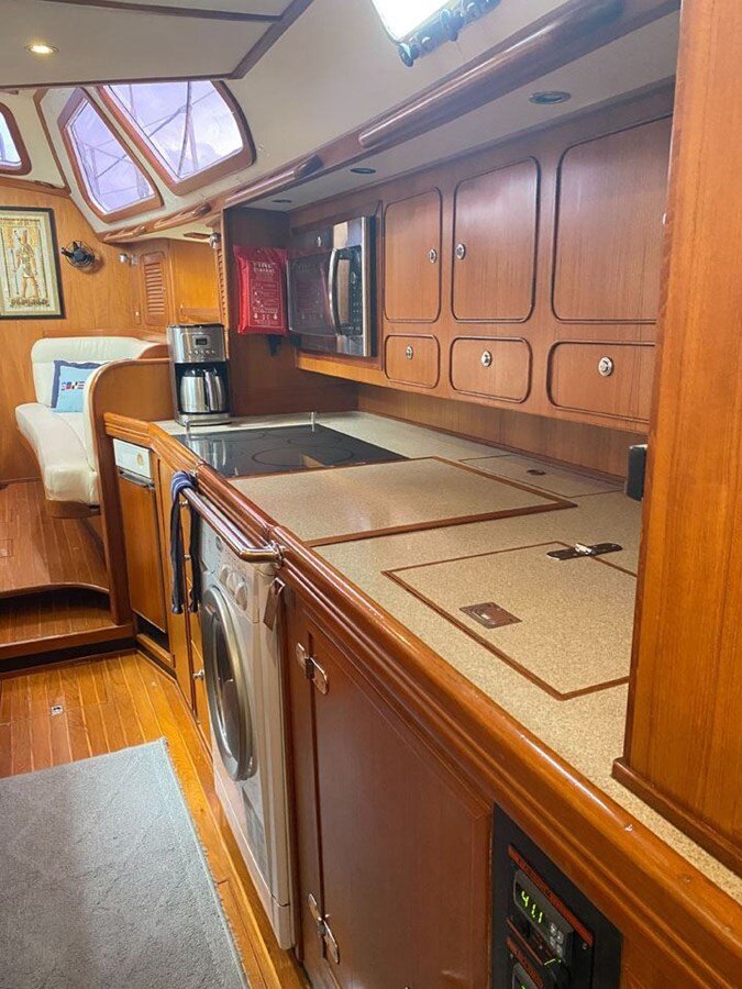 1999-queen-long-marine-54-1-5a9f04