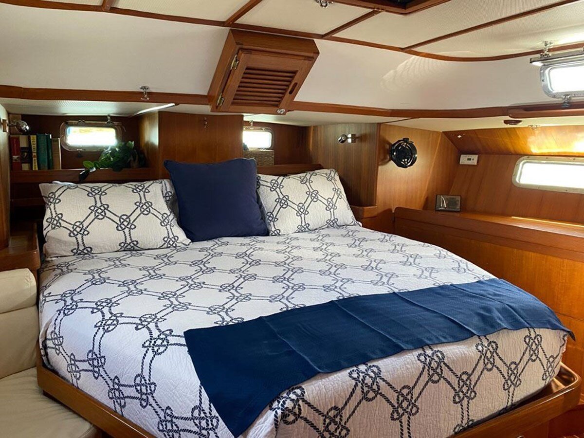 1999-queen-long-marine-54-1-5a9f04