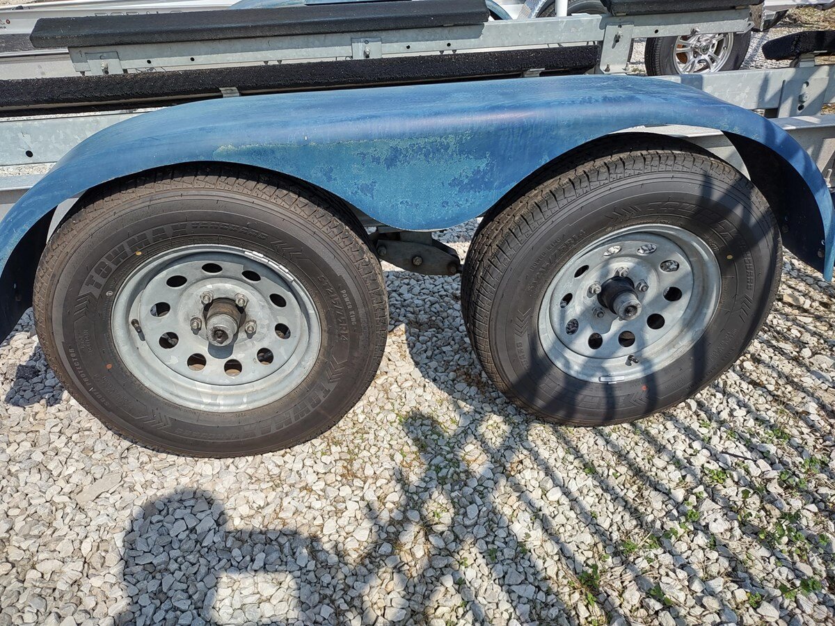 1999-rinker-24-c7cdac