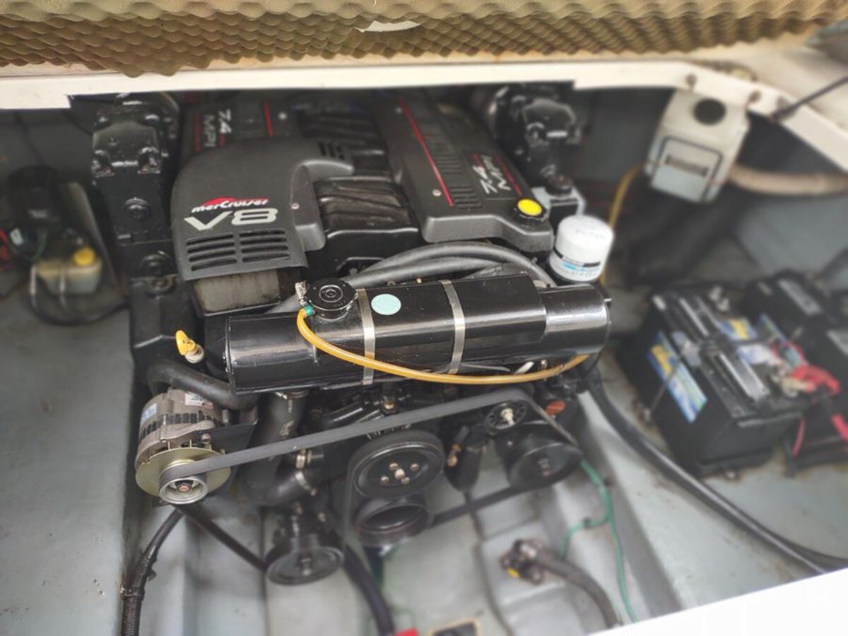 1999-sea-ray-26-95372e