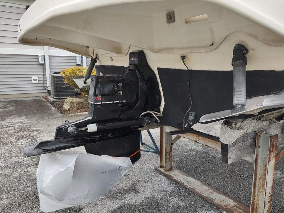 1999-sea-ray-26-95372e