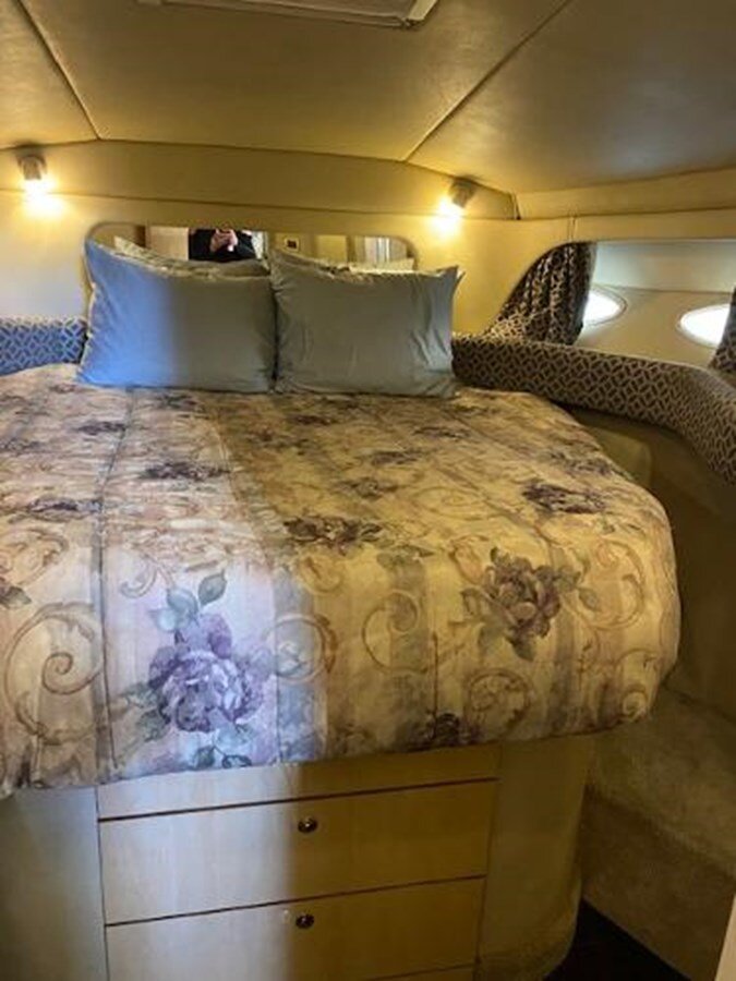 1999-sea-ray-37-cbd9b7