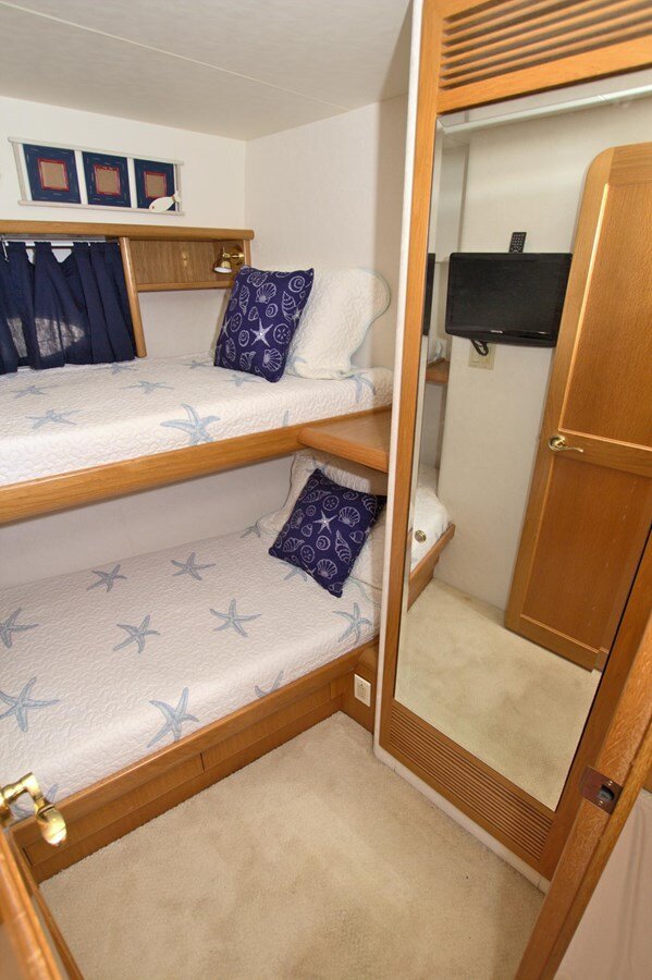 1999-west-bay-58-3e5e93