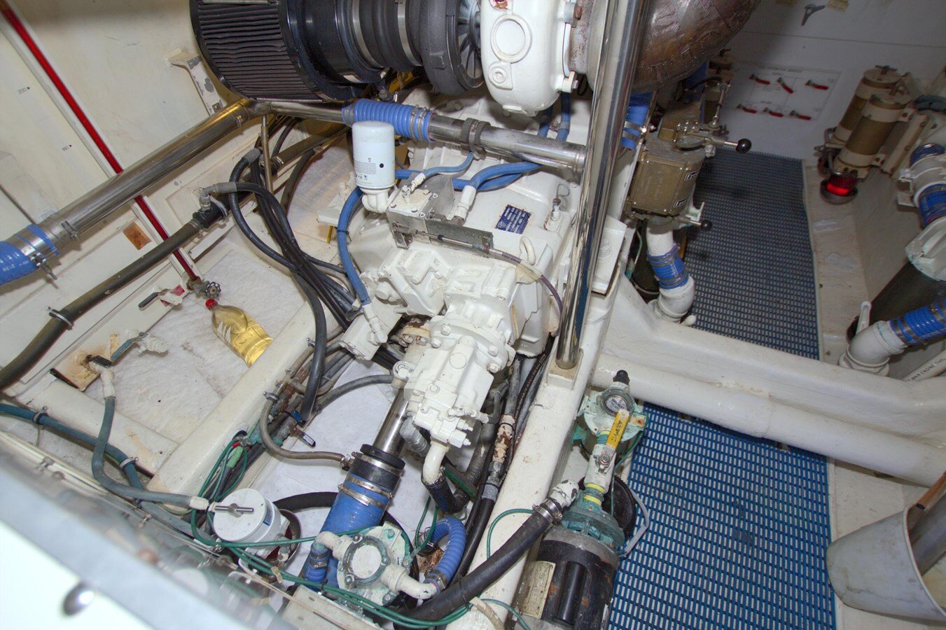 1999-west-bay-58-3e5e93