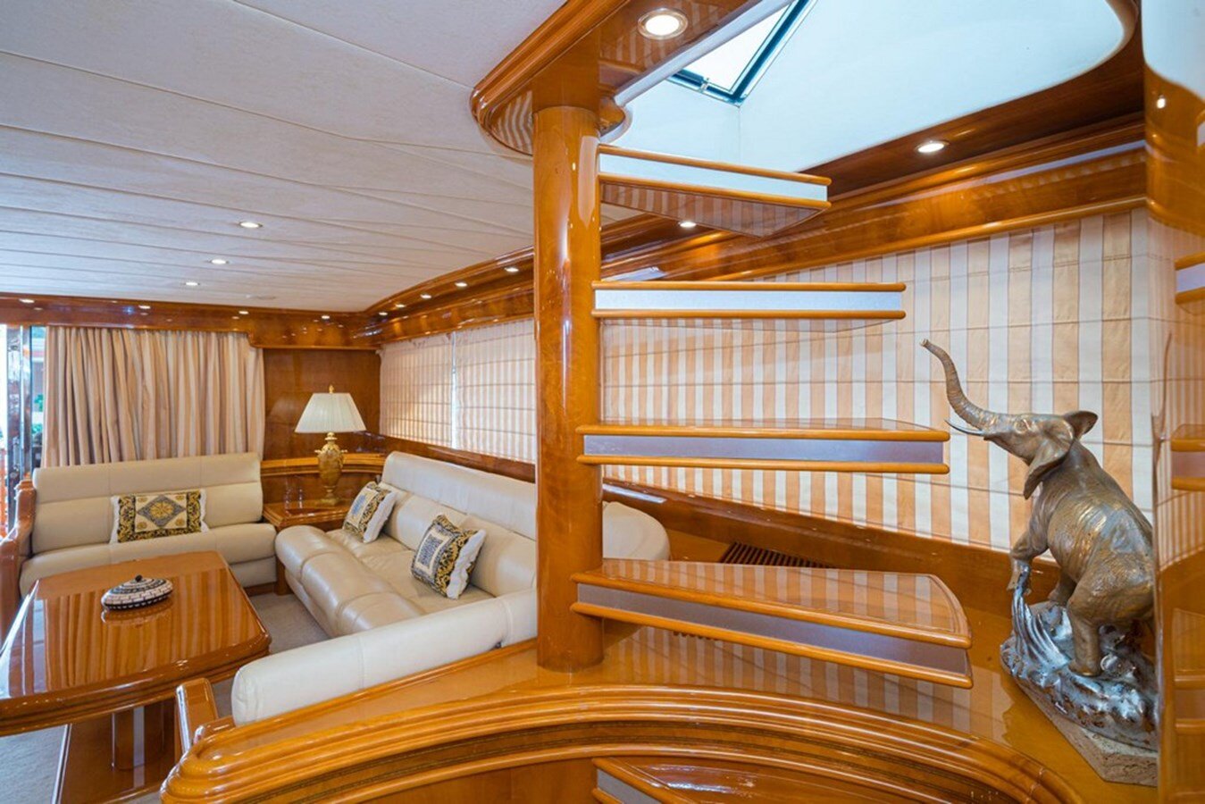 2000-astondoa-78-7-7cb8d7