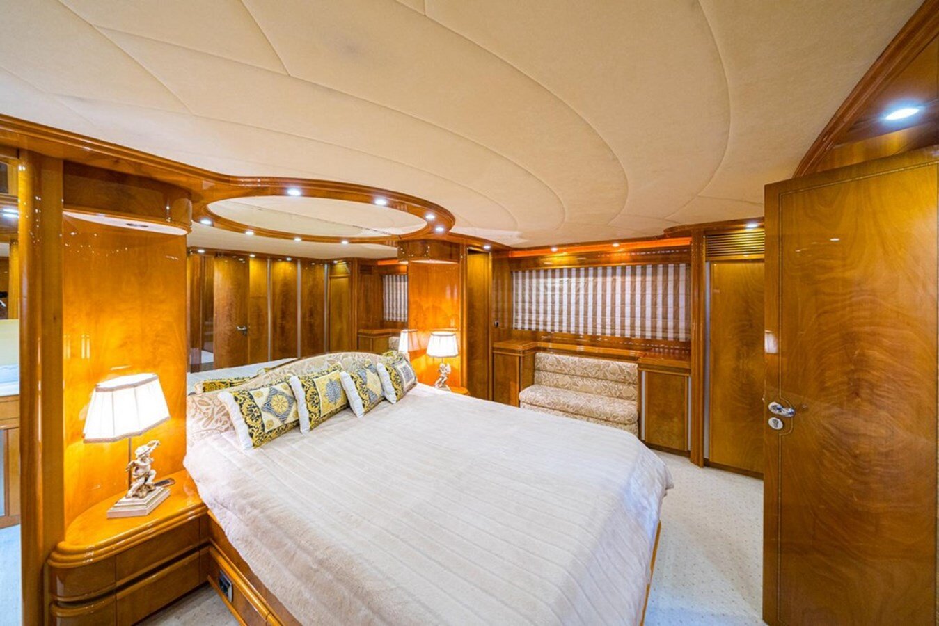 2000-astondoa-78-7-7cb8d7