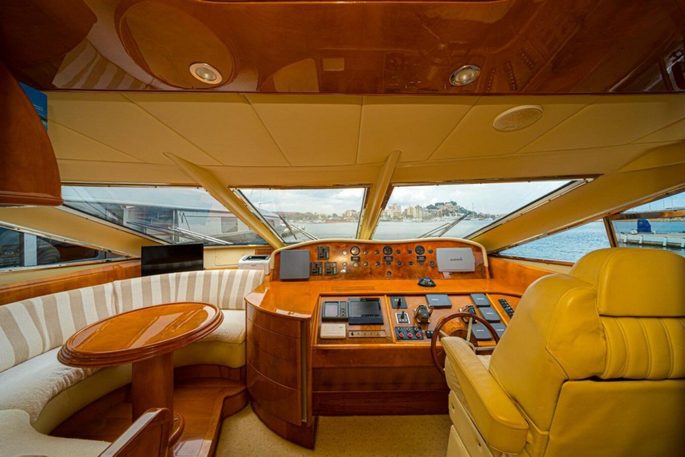 2000-astondoa-78-7-7cb8d7