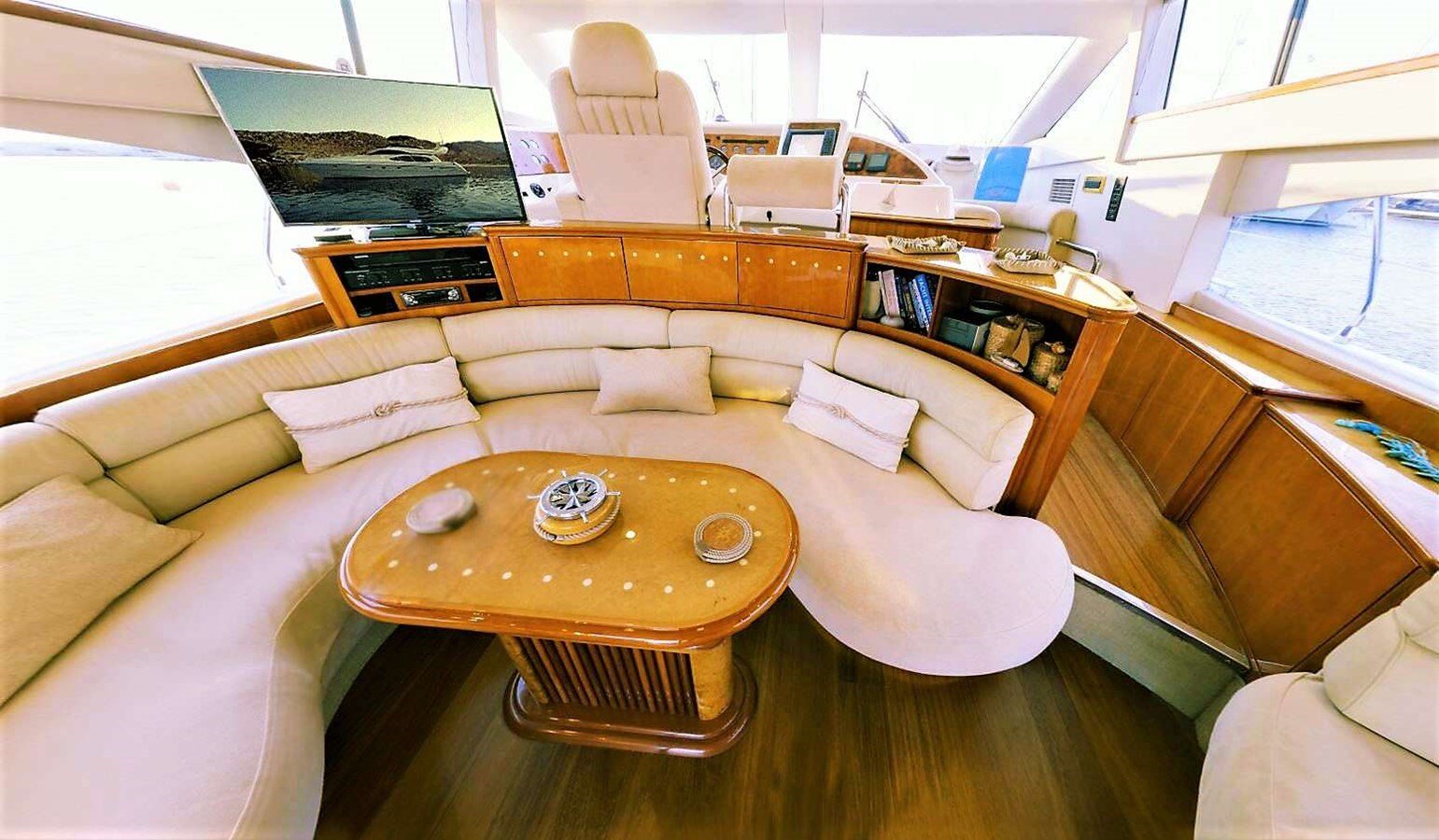 2000 AZIMUT YACHTS 58'