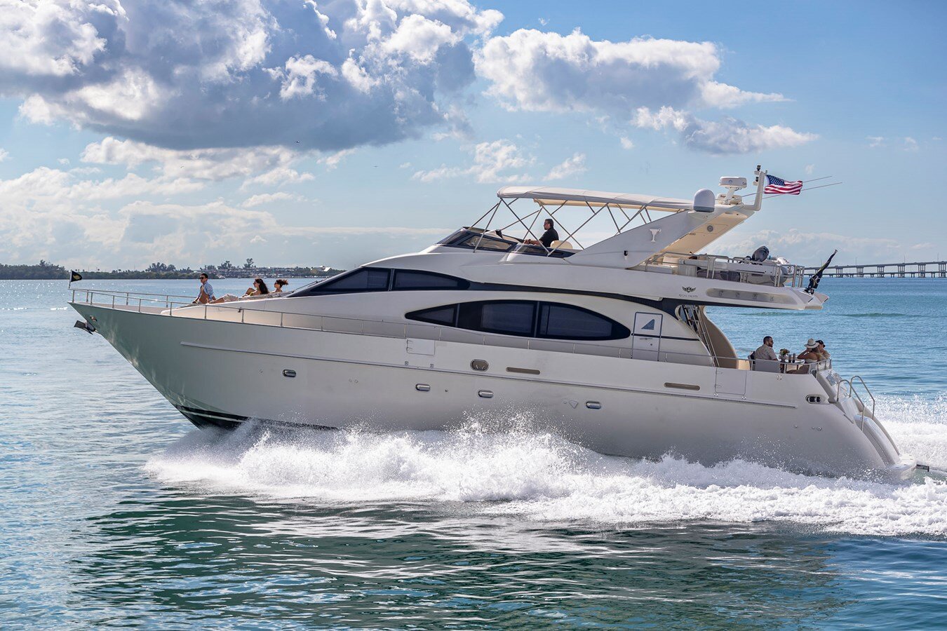 2000-azimut-yachts-69-11-ab81c5