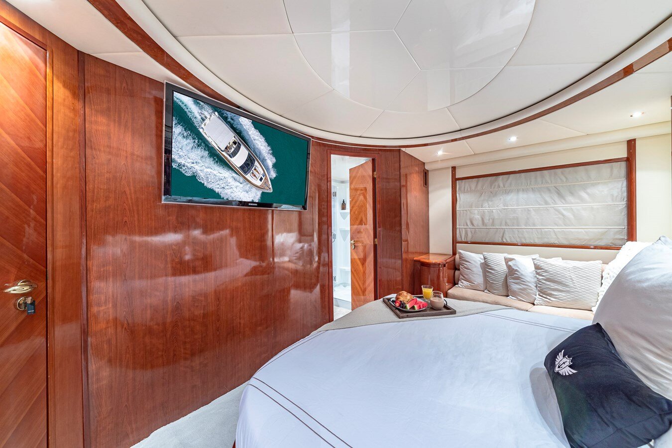 2000-azimut-yachts-69-11-ab81c5