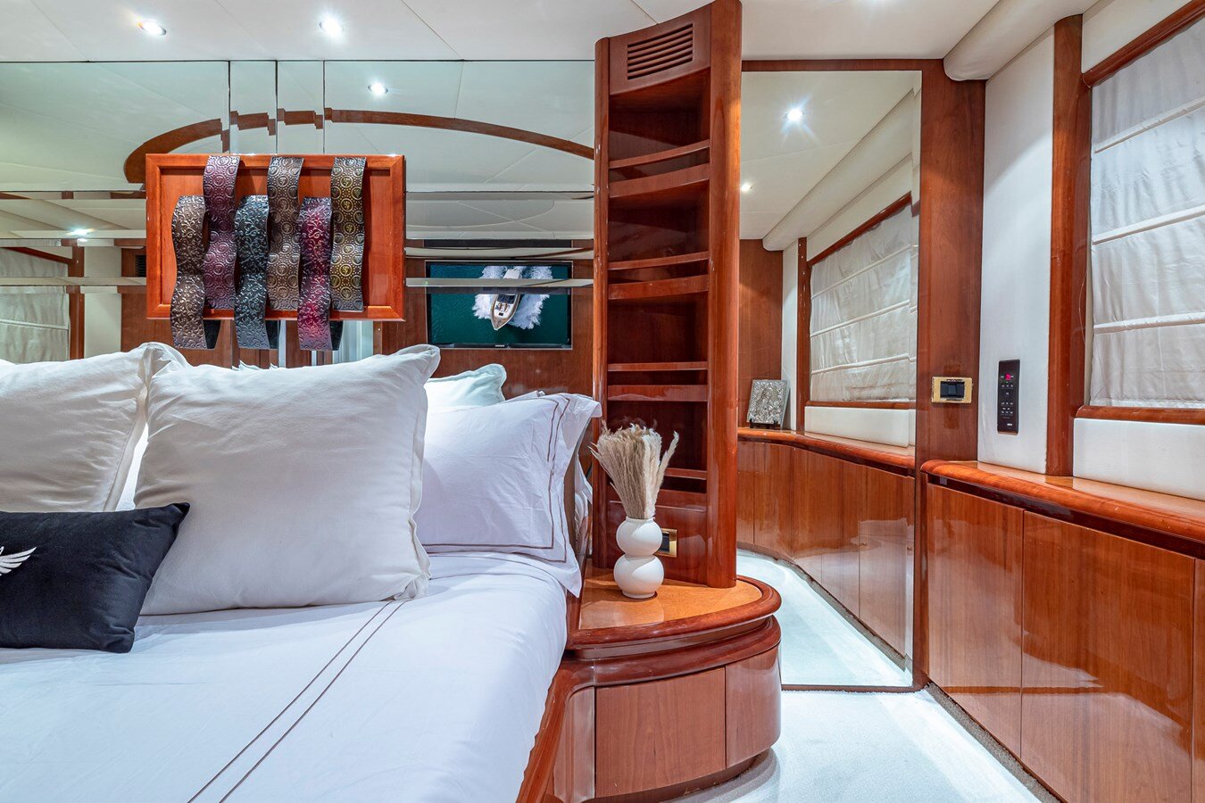 2000-azimut-yachts-69-11-ab81c5