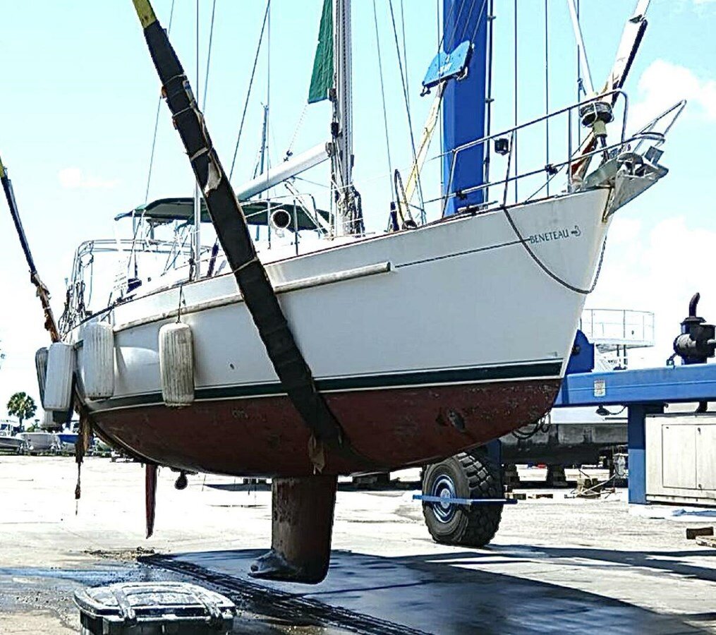 2000-beneteau-45-a83054