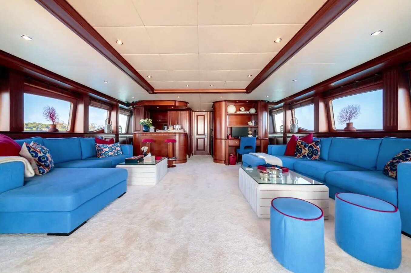 2000 BENETTI 114' 10