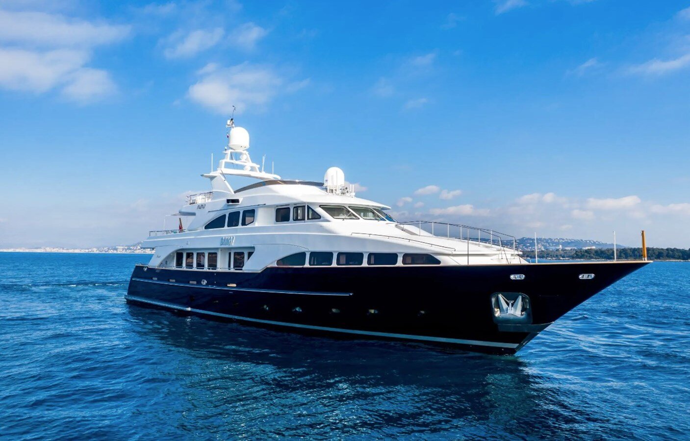 2000 BENETTI 114' 10