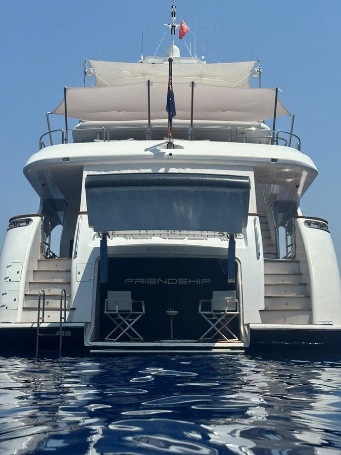 2000-benetti-115-2-fe650f