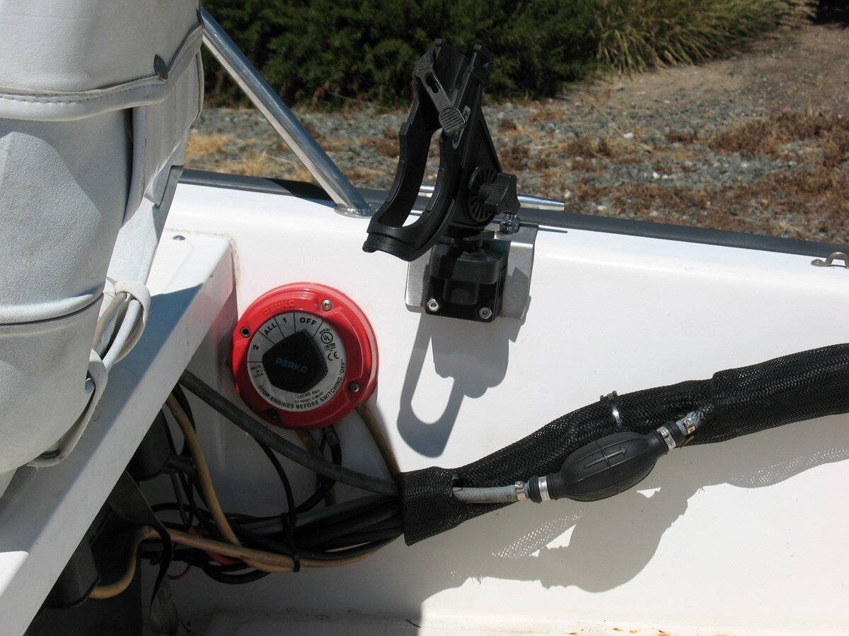 2000-boston-whaler-13-83de90