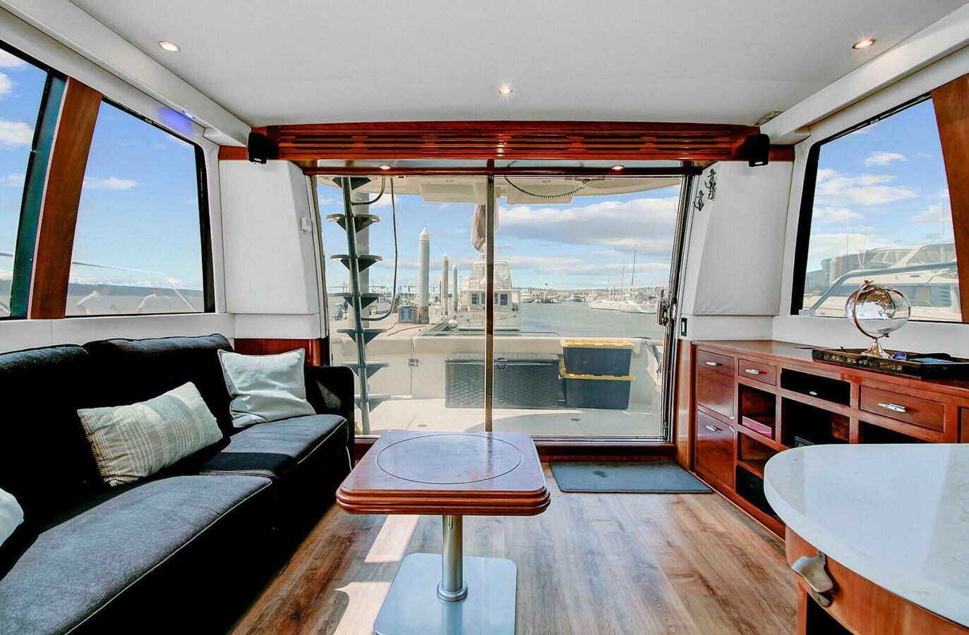 2000-carver-53-9-5ef8df