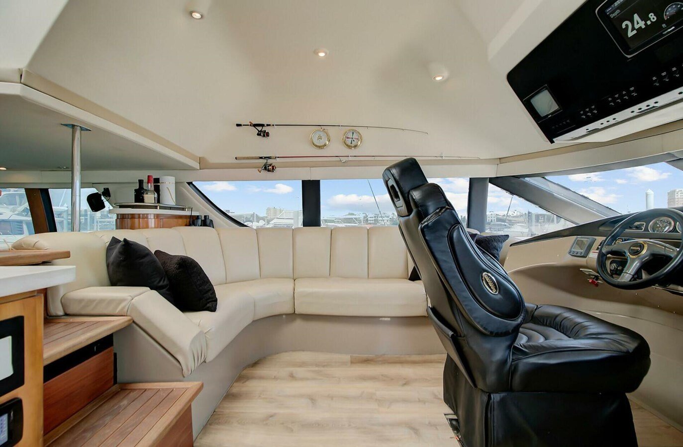 2000-carver-53-9-5ef8df