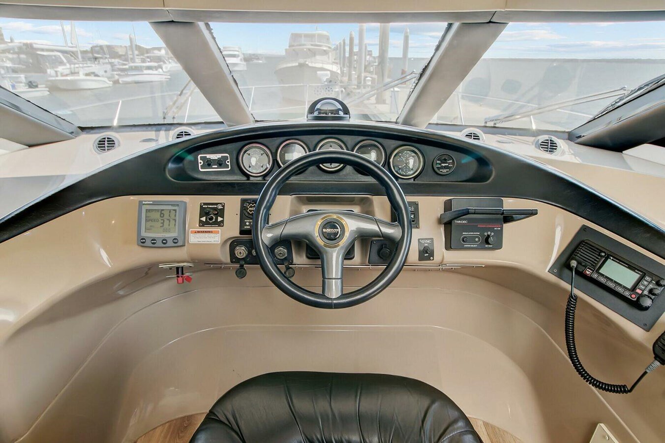 2000-carver-53-9-5ef8df