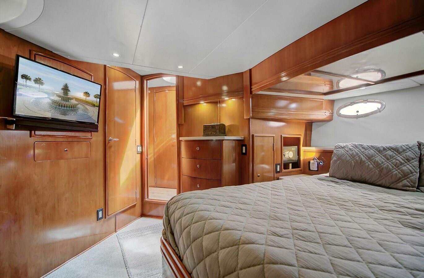 2000-carver-53-9-5ef8df