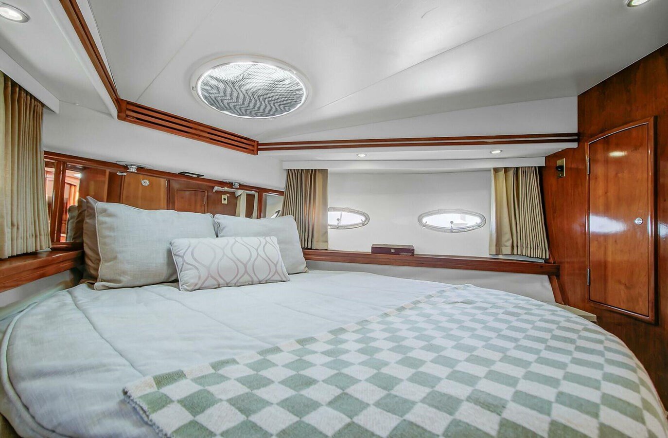 2000-carver-53-9-5ef8df