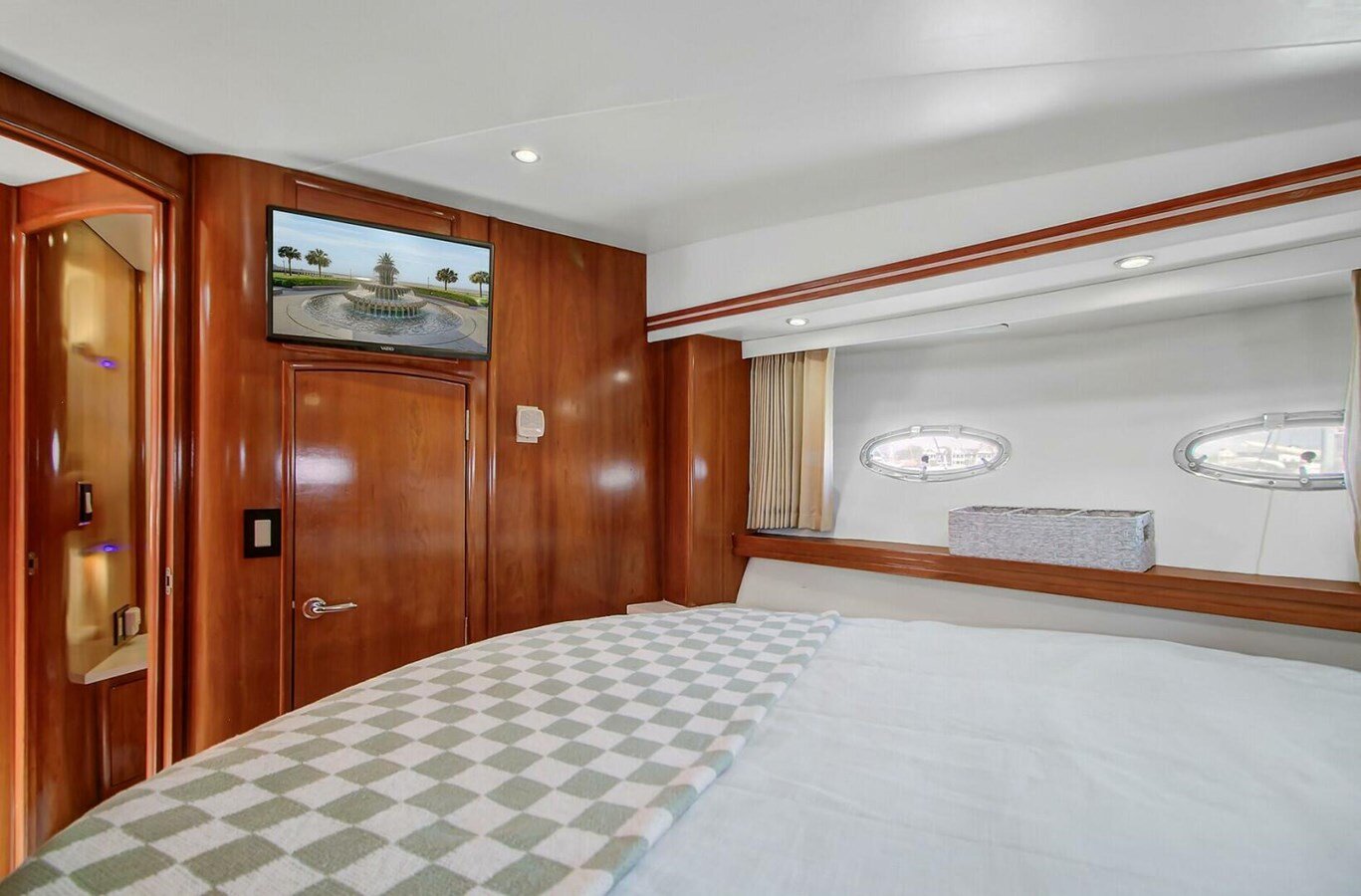 2000-carver-53-9-5ef8df