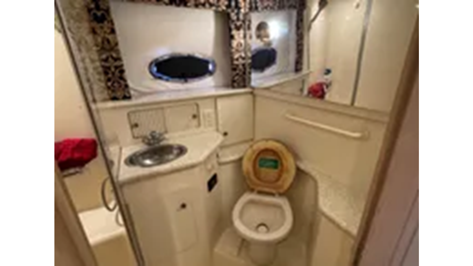 2000-carver-yachts-41-1-b9a329