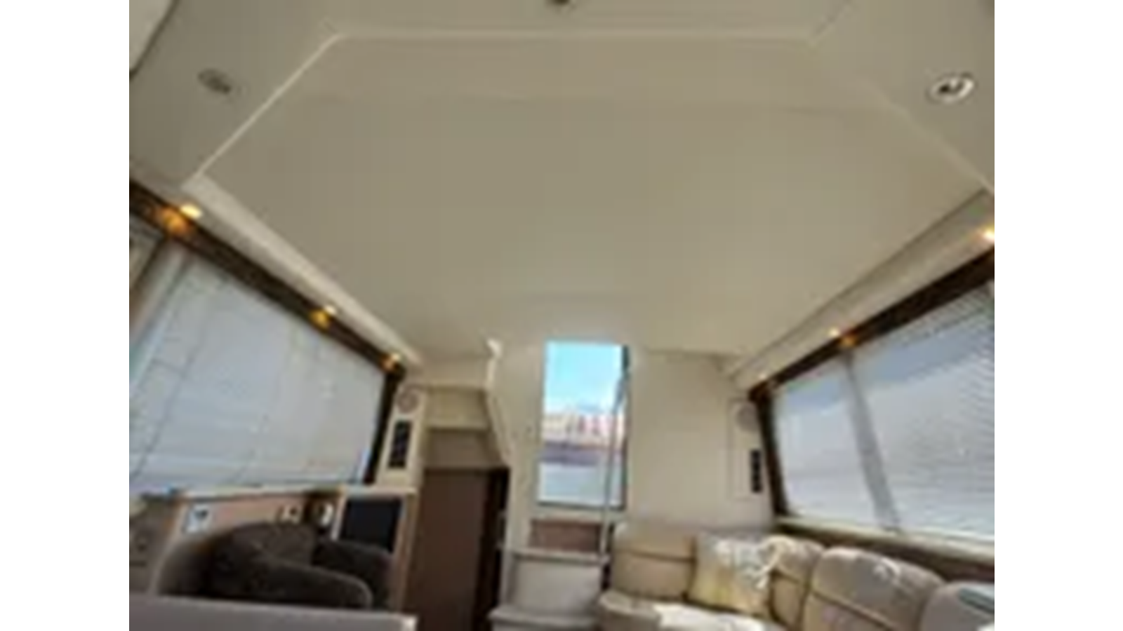 2000-carver-yachts-41-1-b9a329