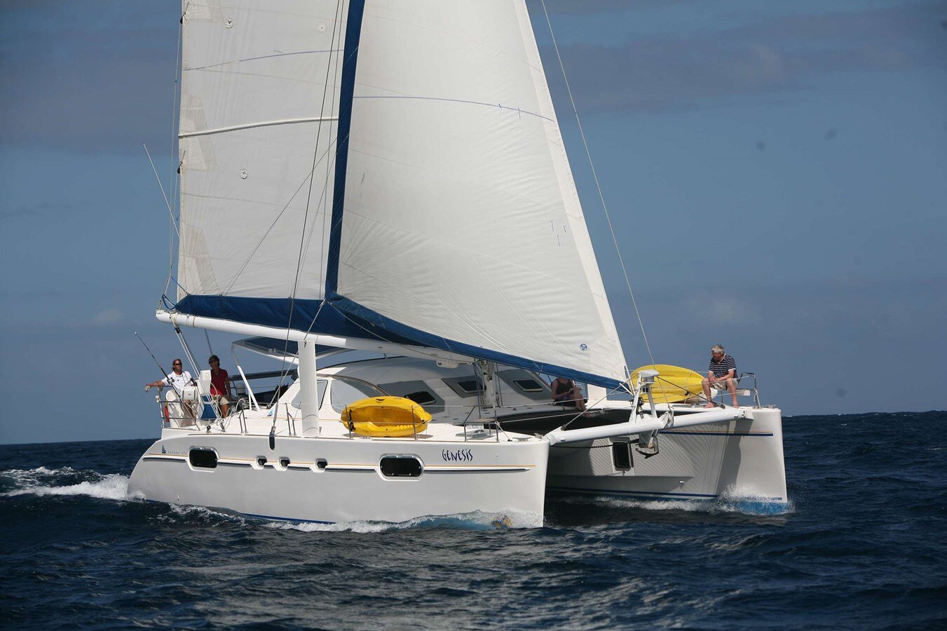 2000-catana-47-388854