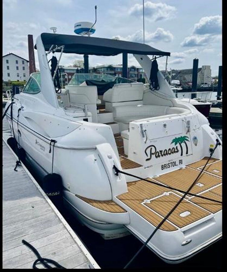 2000-cruisers-yachts-37-8f8f81