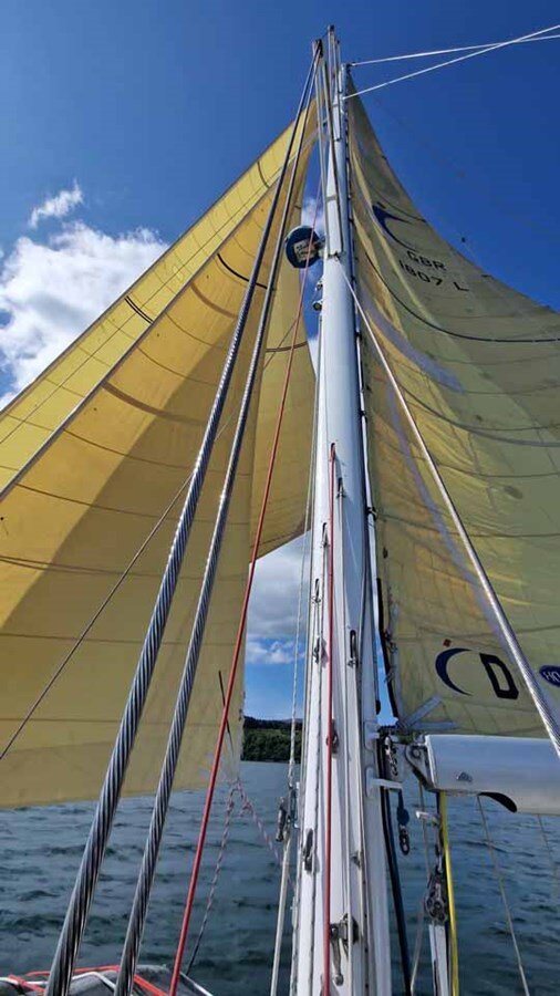 2000-devonport-yachts-72-2-da0e27