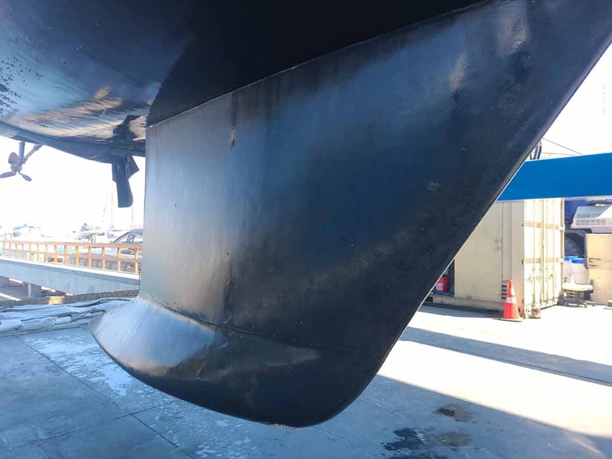 2000-devonport-yachts-72-2-da0e27