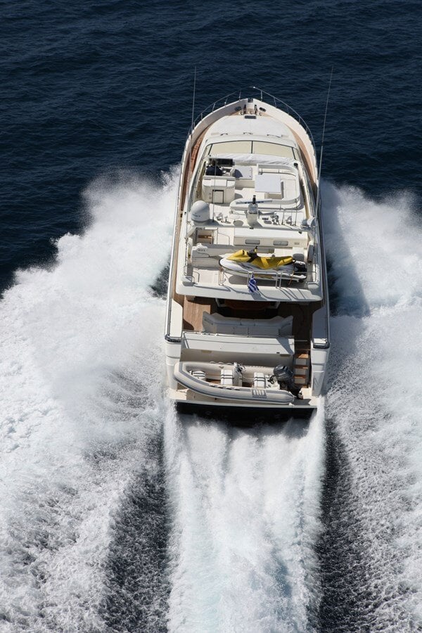 2000-ferretti-yachts-78-9-70175d