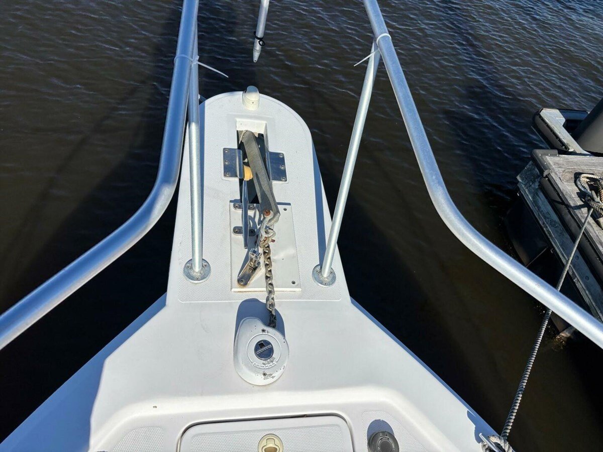 2000-mainship-36-1-6ff7b2