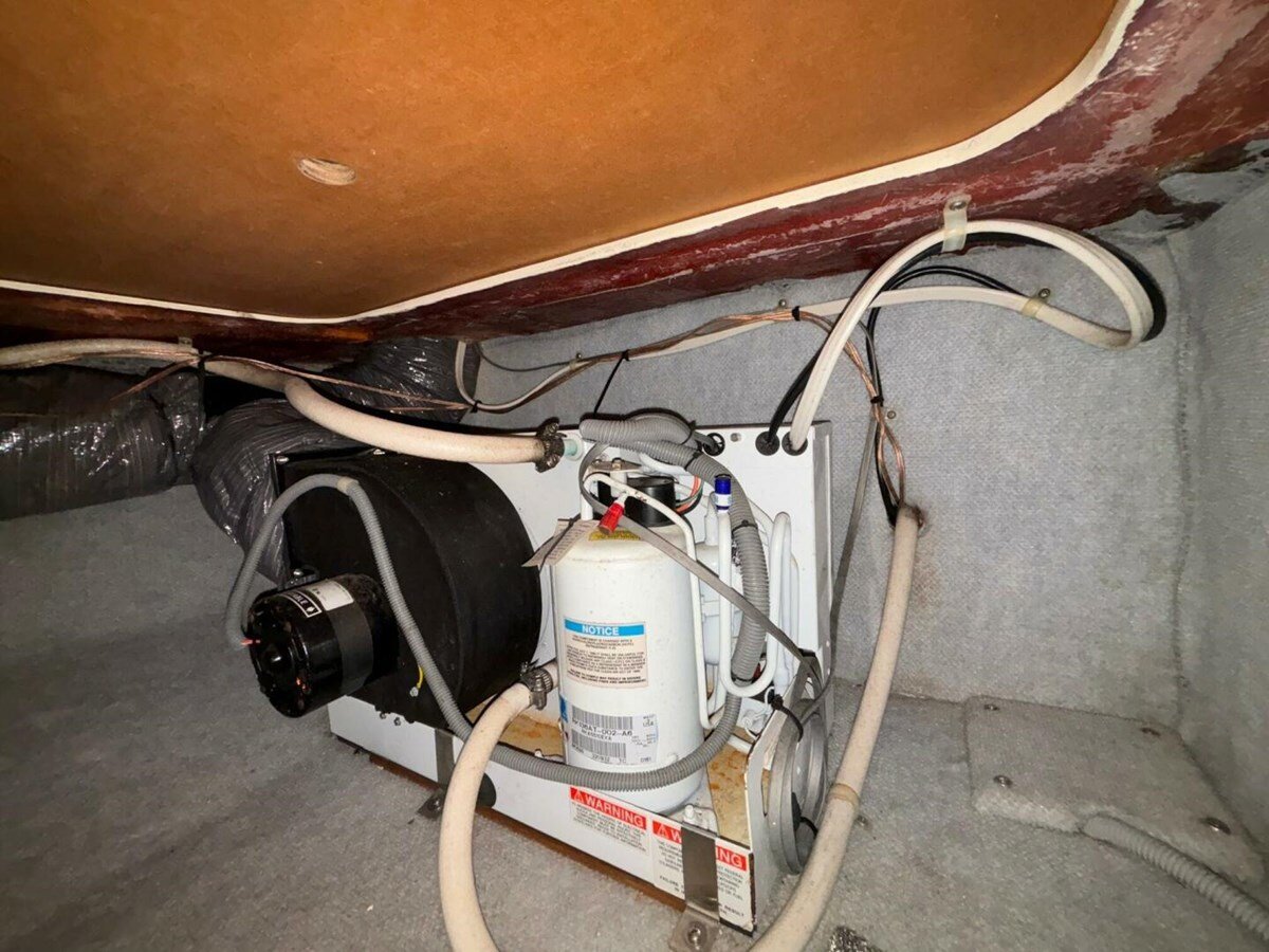 2000-mainship-36-1-6ff7b2