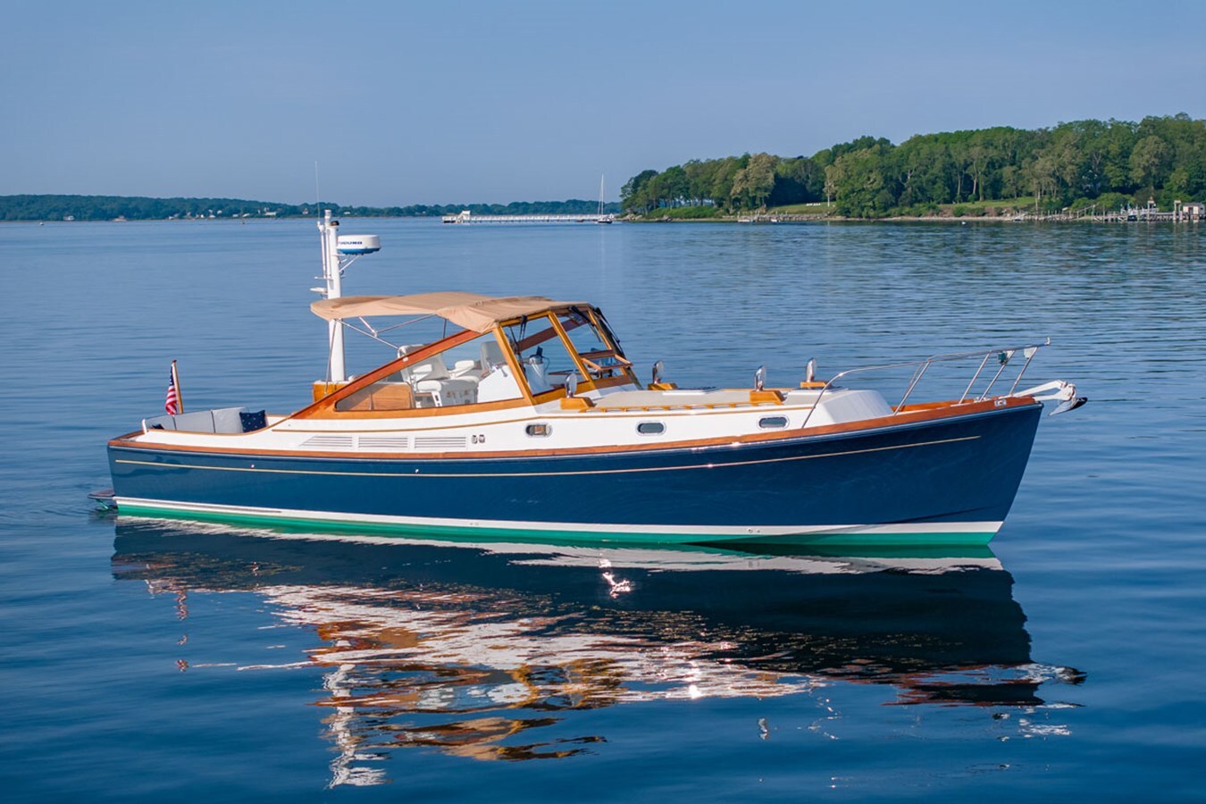 2000-morris-yachts-43-11-165017