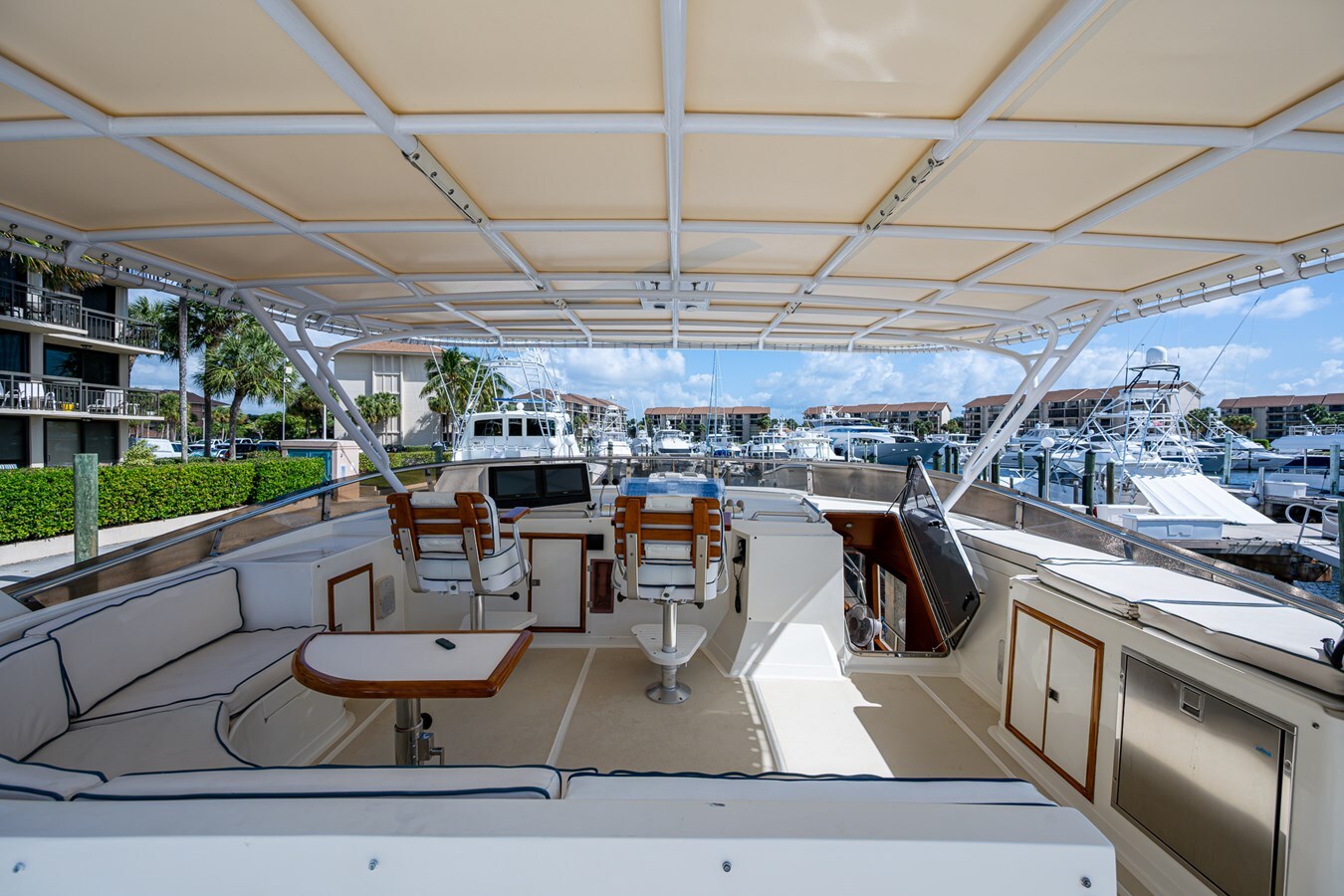 2000-offshore-yachts-58-d35438