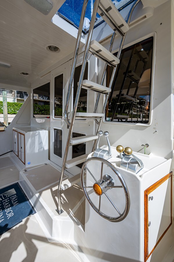 2000-offshore-yachts-58-d35438