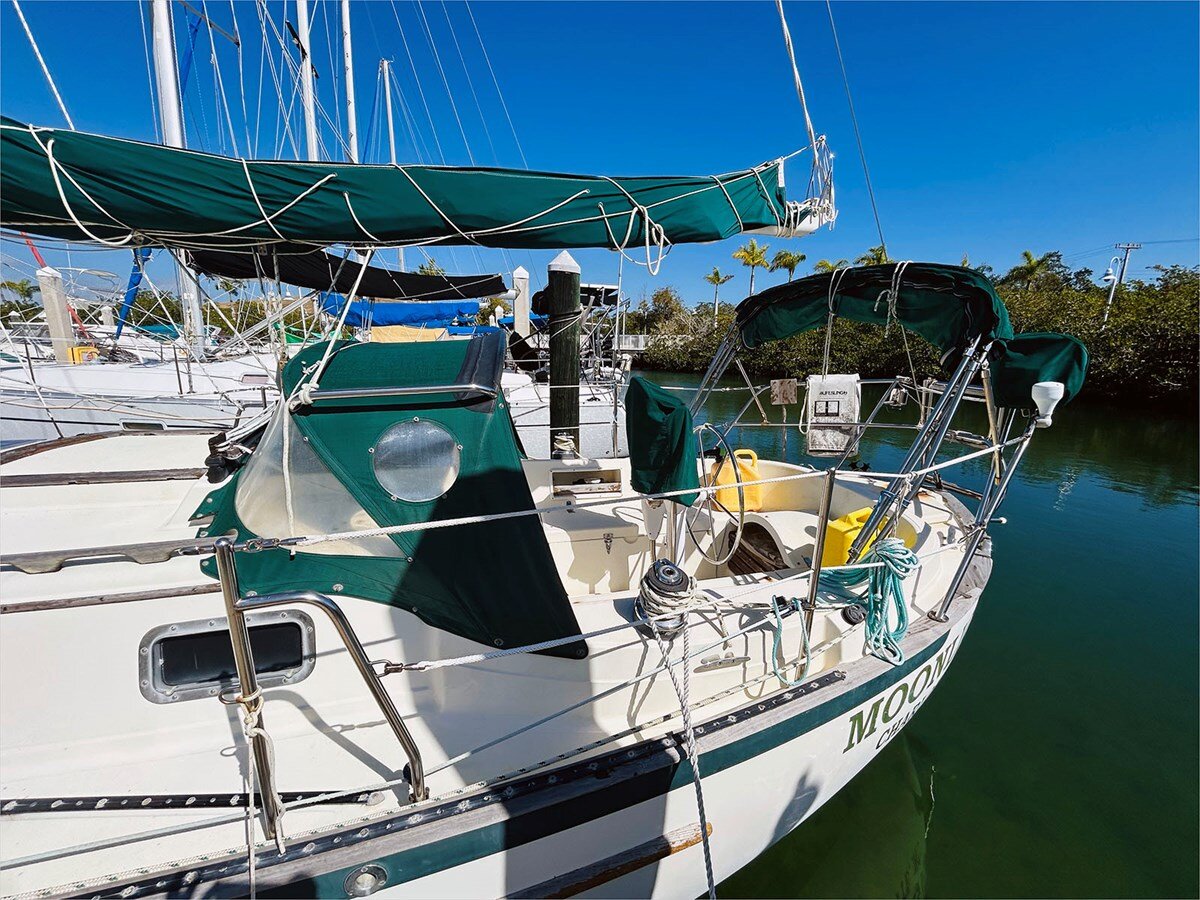 2000-pacific-seacraft-34-1-0d8c47